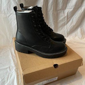 Ichigo black combat boots, Size 8